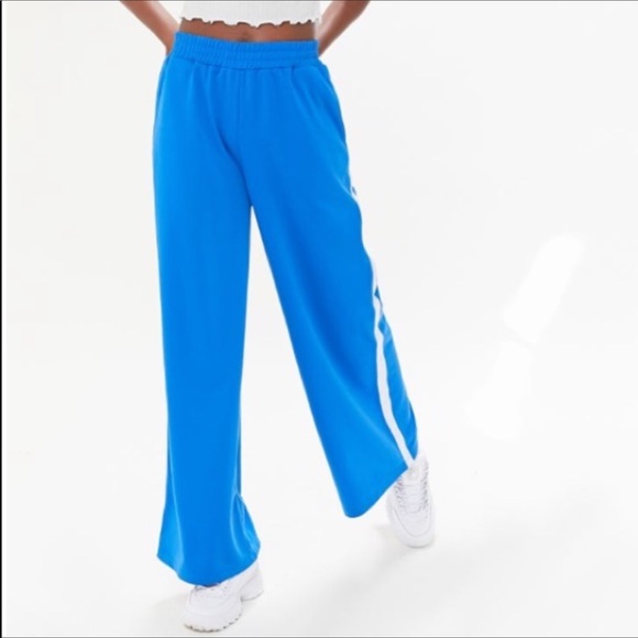 Urban Outfitters Pants - Urban Outfitters Nikki Wide Leg Track Pants Size M